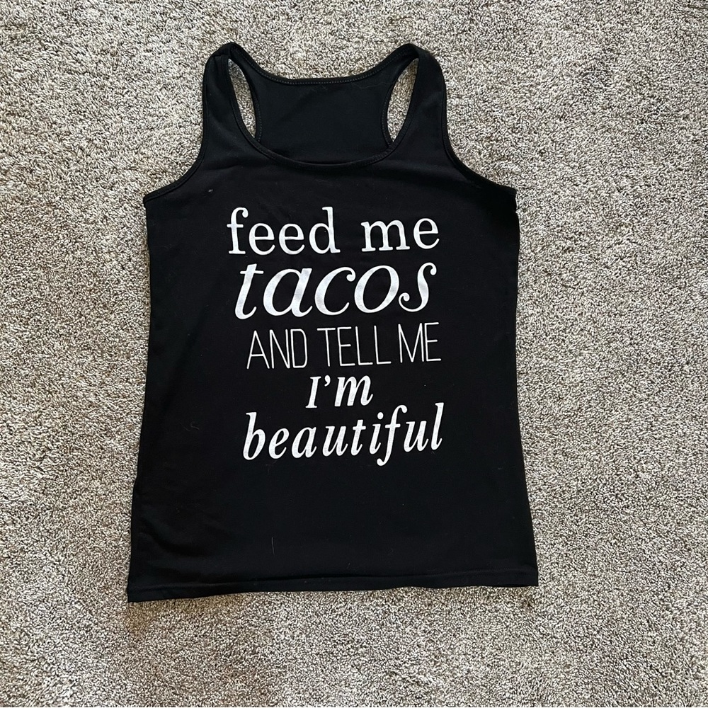Graphic tank